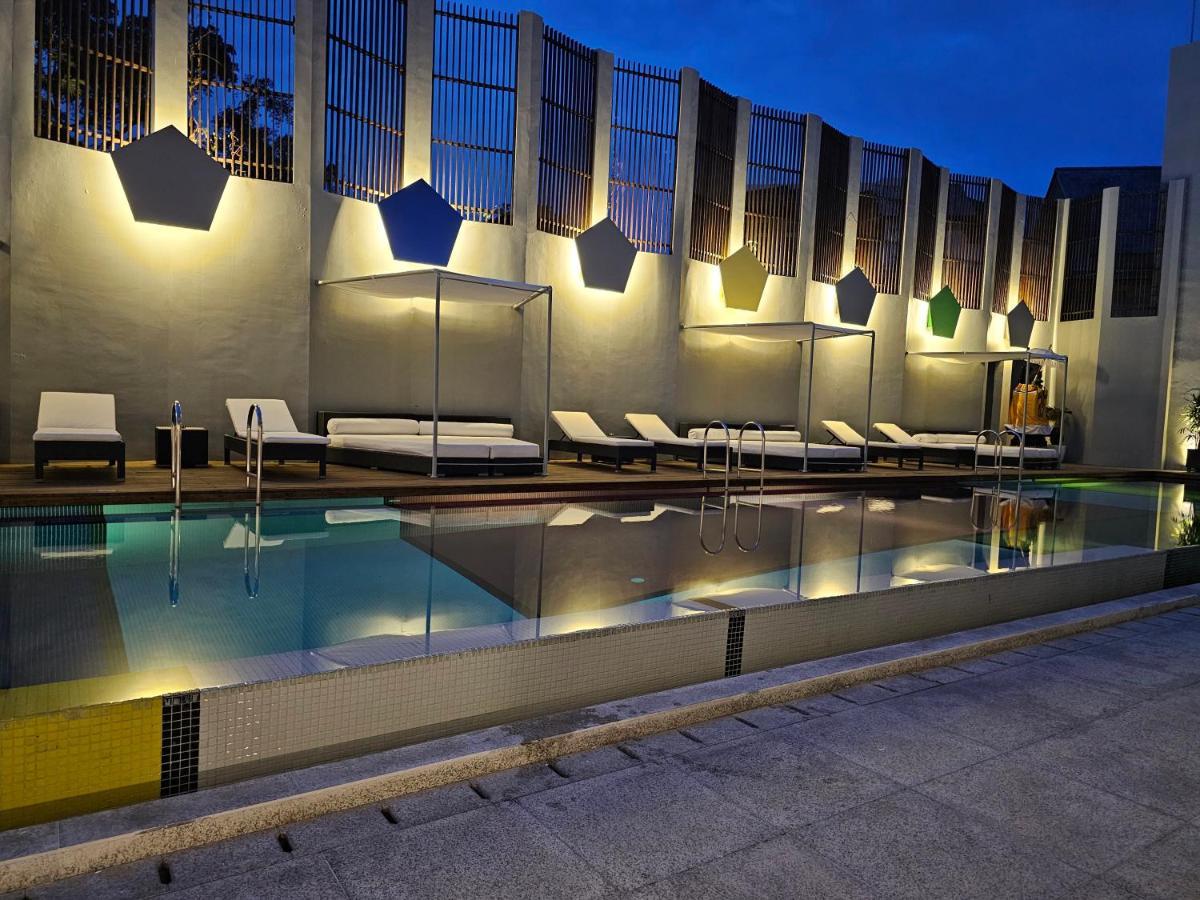 Chill Hotel Seminyak 外观 照片